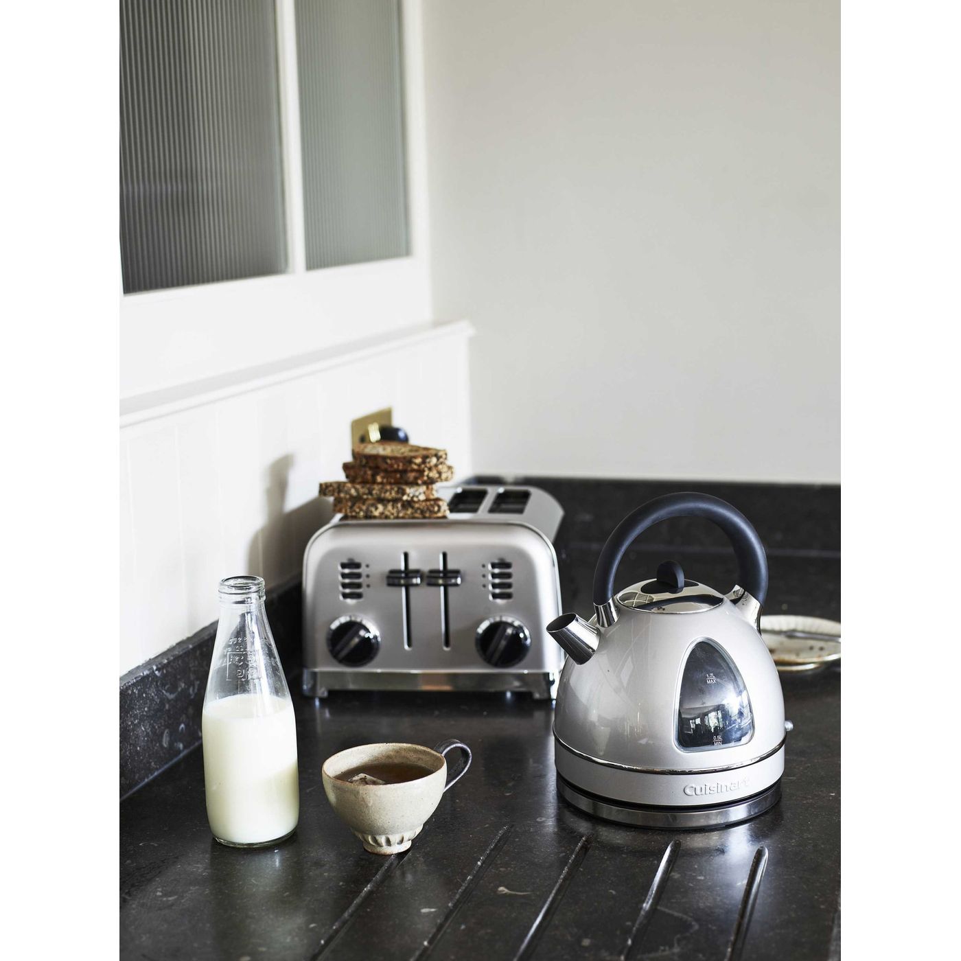 Toaster 4 tranches gris perle CPT180SE